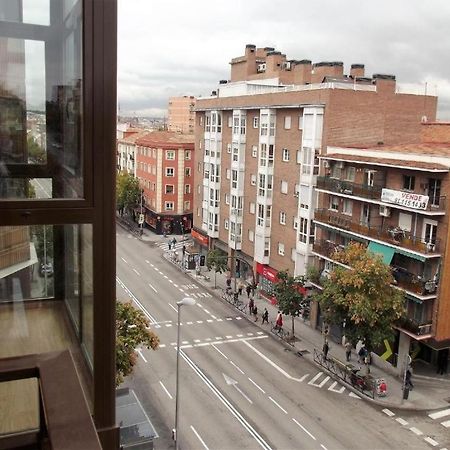 Apartamentos Urgel Madrid Kültér fotó