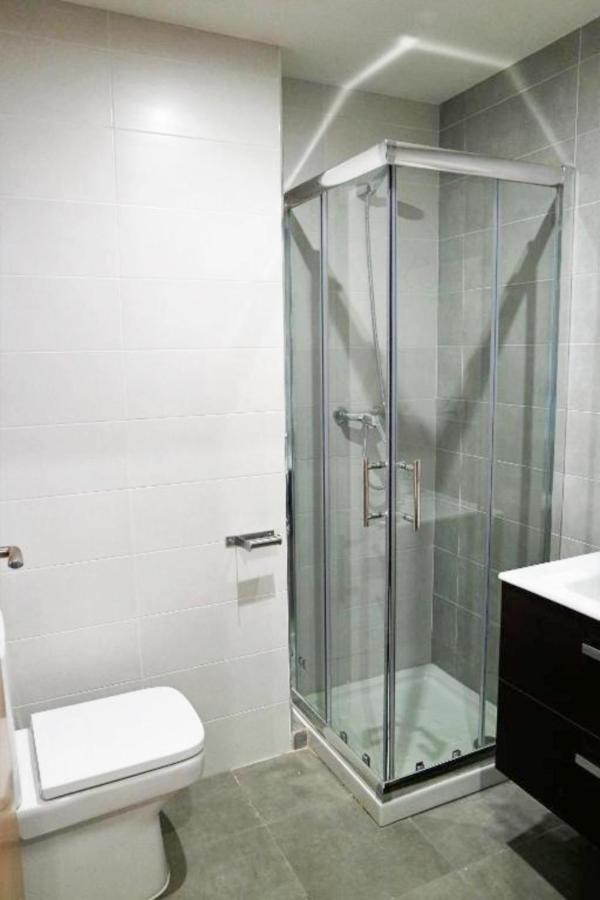 Apartamentos Urgel Madrid Kültér fotó